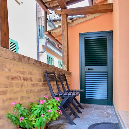 La Casa Nel Vicolo *