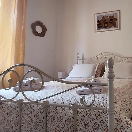 La Casa Nel Vicolo * Colle di Val d'Elsa