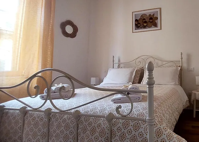 La Casa Nel Vicolo * 콜레 발델사