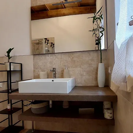La Casa Nel Vicolo